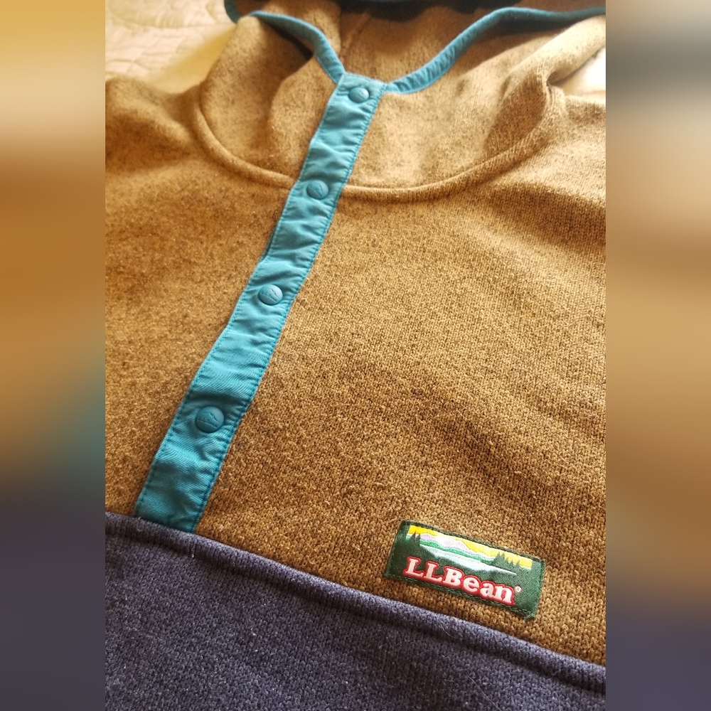 L.L. Bean Colorblock Snap Fleece Pullover